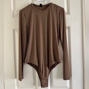 SHEIN Brown Long Sleeve Bodysuit